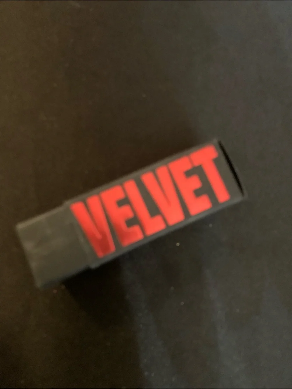 Velvet compact lipstick